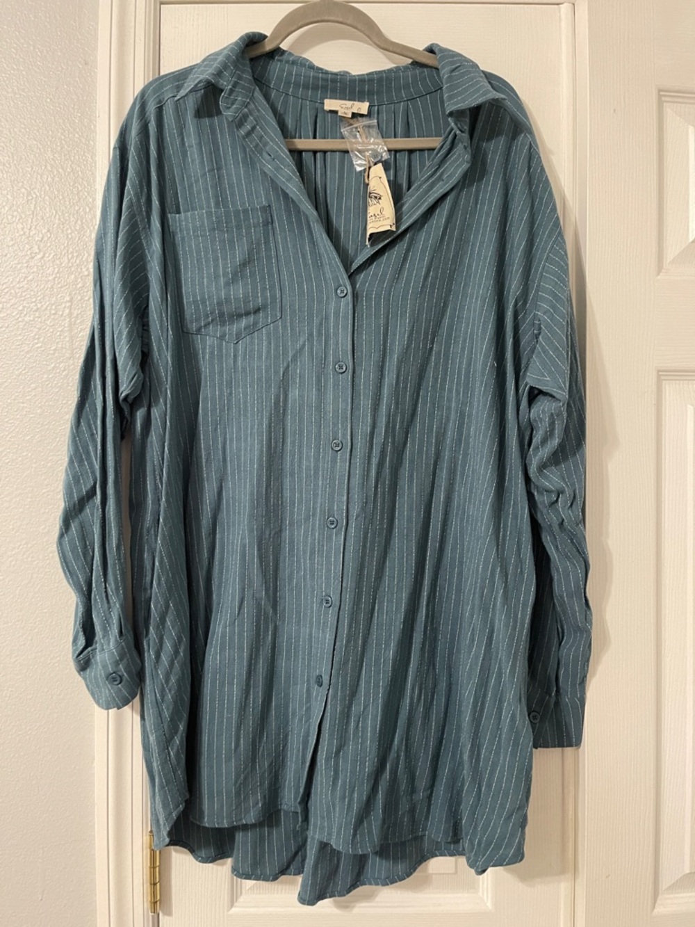 easel Teal Pinstripe Button-Up Shirt